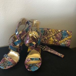 MATCHING SHOES AND PURSE!!!!
Open to offers